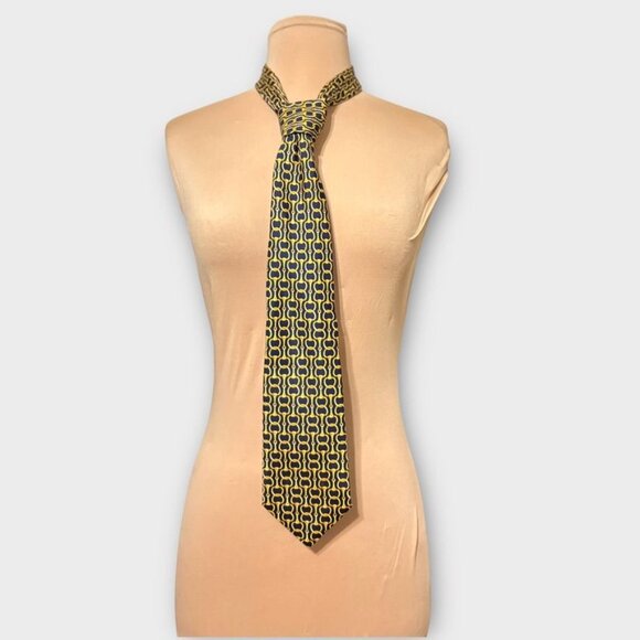 Burberry Horsebit Tie Navy Blue Yellow Silk Classic Preppy Authentic Necktie EUC - Picture 8 of 8